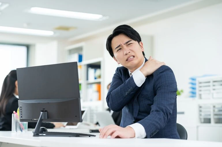 肩こり男性